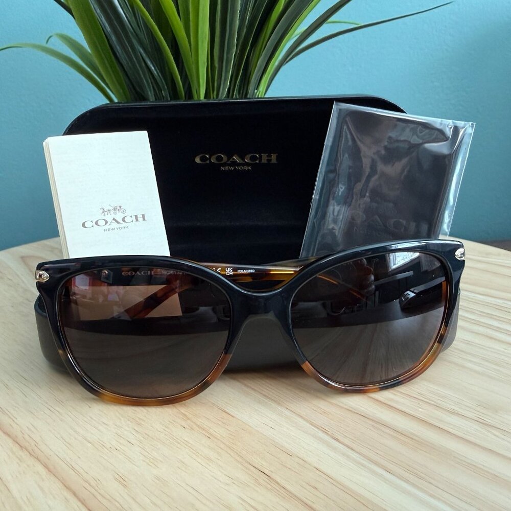 COACH Womens Sunglasses Cat Eye HC8132 Tortoise Gradient Polarized Case & Papers - Picture 8 of 11